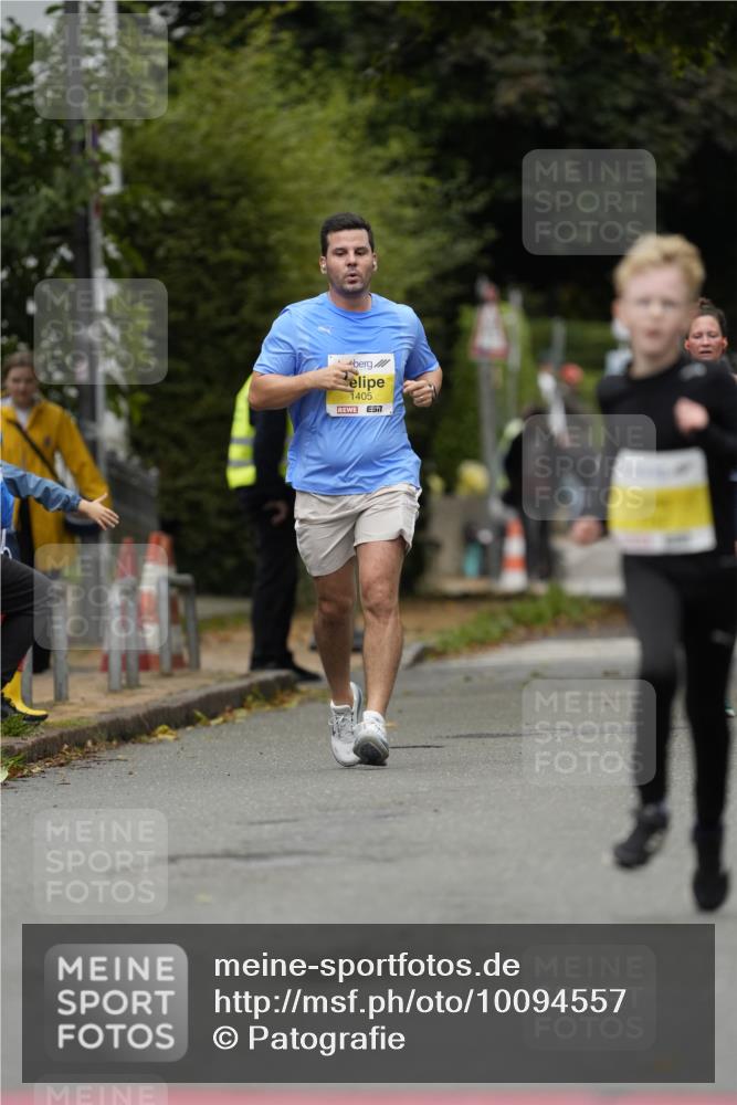 30.08.2026 - Blankeneser Heldenlauf Patografie http://msf.ph/oto/10094557 30.08.2026 09:42:15 Ziel 1010, 1410, 1418, 1752 meine-sportfotos.de