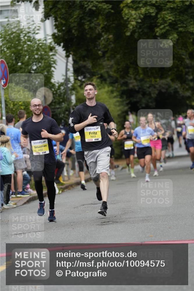 30.08.2026 - Blankeneser Heldenlauf Patografie http://msf.ph/oto/10094575 30.08.2026 09:42:40 Ziel 1219, 1255, 1631, 1632, 1652, 1653 meine-sportfotos.de