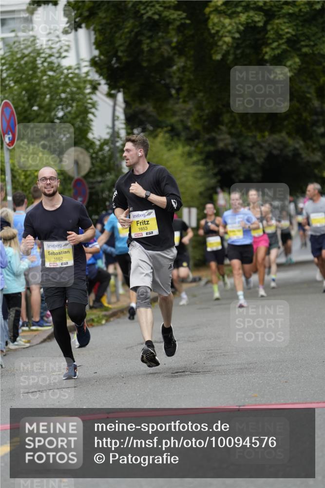 30.08.2026 - Blankeneser Heldenlauf Patografie http://msf.ph/oto/10094576 30.08.2026 09:42:40 Ziel 1219, 1255, 1631, 1632, 1652, 1653 meine-sportfotos.de