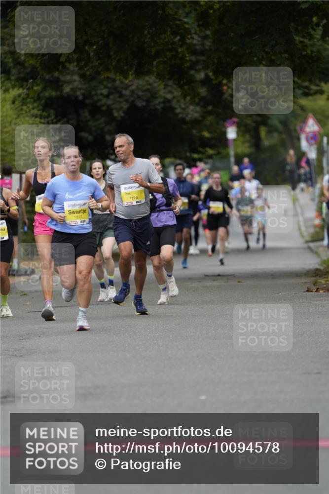 30.08.2026 - Blankeneser Heldenlauf Patografie http://msf.ph/oto/10094578 30.08.2026 09:42:43 Ziel 1084, 1219, 1631, 1632, 1652, 1653 meine-sportfotos.de