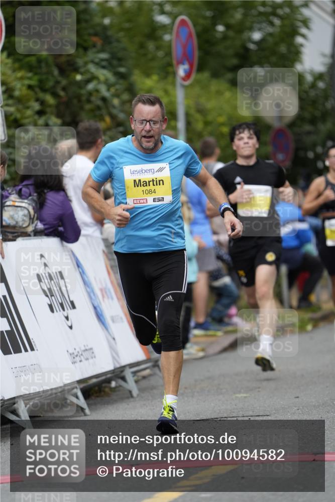 30.08.2026 - Blankeneser Heldenlauf Patografie http://msf.ph/oto/10094582 30.08.2026 09:42:46 Ziel 1027, 1084, 1155, 1219, 1652, 1653, 1770, 1771, 1772 meine-sportfotos.de