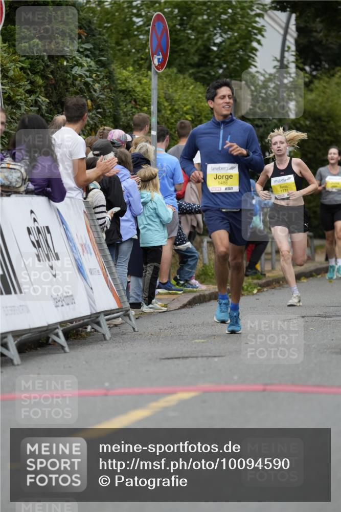 30.08.2026 - Blankeneser Heldenlauf Patografie http://msf.ph/oto/10094590 30.08.2026 09:42:56 Ziel 1025, 1027, 1041, 1155, 1163, 1363, 1488, 1770, 1771, 1772, 1777 meine-sportfotos.de