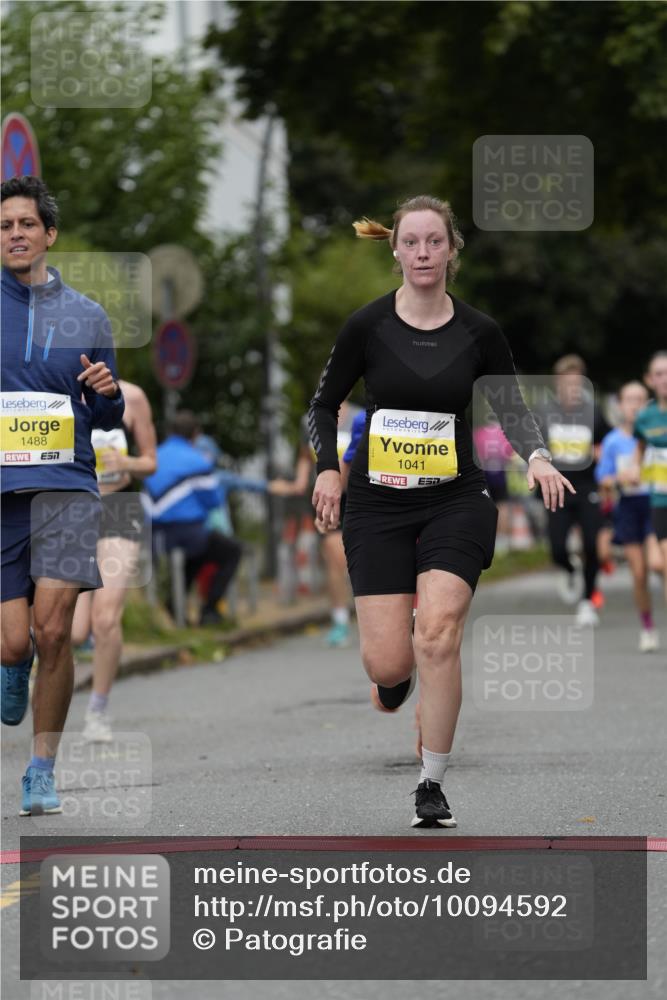 30.08.2026 - Blankeneser Heldenlauf Patografie http://msf.ph/oto/10094592 30.08.2026 09:42:58 Ziel 1025, 1041, 1155, 1163, 1363, 1488, 1718, 1777 meine-sportfotos.de