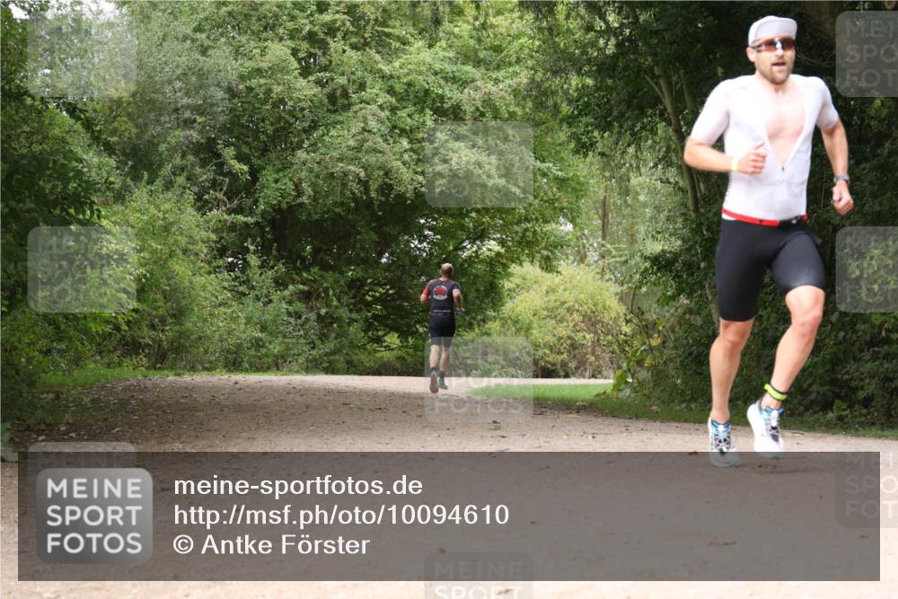 30.08.2026 - Elbe Triathlon Hamburg Antke Förster http://msf.ph/oto/10094610 30.08.2026 09:37:15 Laufen  meine-sportfotos.de