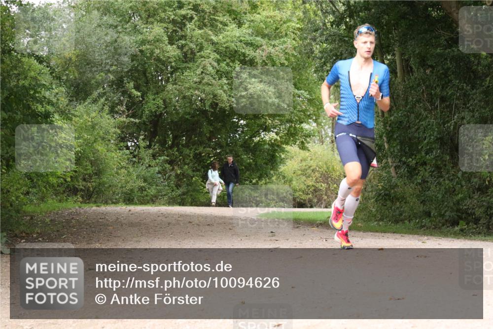 30.08.2026 - Elbe Triathlon Hamburg Antke Förster http://msf.ph/oto/10094626 30.08.2026 09:38:07 Laufen  meine-sportfotos.de