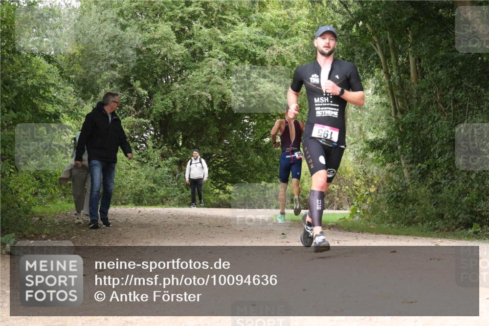 30.08.2026 - Elbe Triathlon Hamburg Antke Förster http://msf.ph/oto/10094636 30.08.2026 09:38:31 Laufen 961 meine-sportfotos.de