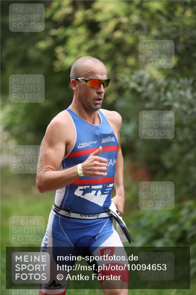 30.08.2026 - Elbe Triathlon Hamburg Antke Förster http://msf.ph/oto/10094653 30.08.2026 09:23:50 Laufen 69 meine-sportfotos.de