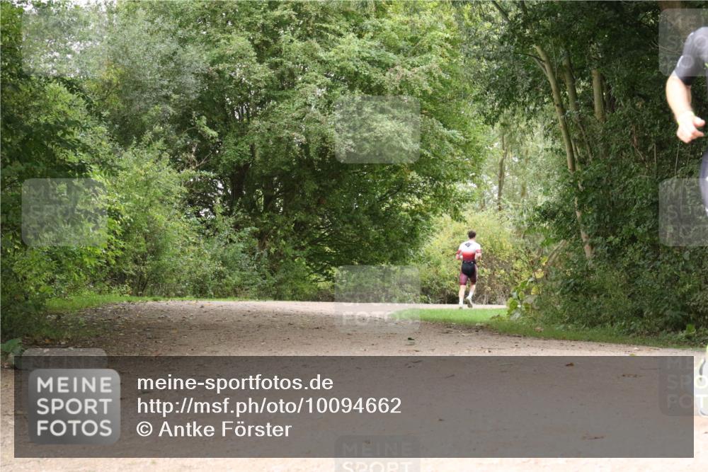 30.08.2026 - Elbe Triathlon Hamburg Antke Förster http://msf.ph/oto/10094662 30.08.2026 09:39:03 Laufen  meine-sportfotos.de