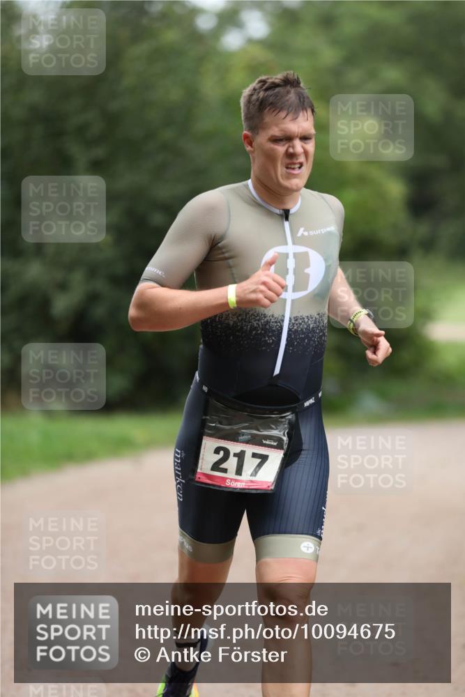 30.08.2026 - Elbe Triathlon Hamburg Antke Förster http://msf.ph/oto/10094675 30.08.2026 09:25:01 Laufen 217 meine-sportfotos.de