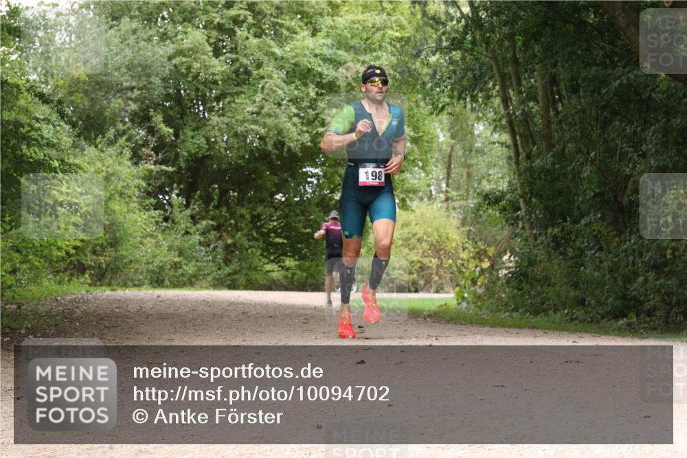 30.08.2026 - Elbe Triathlon Hamburg Antke Förster http://msf.ph/oto/10094702 30.08.2026 09:42:22 Laufen 198 meine-sportfotos.de