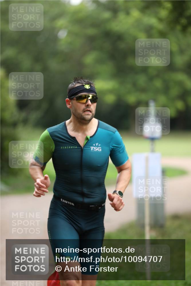 30.08.2026 - Elbe Triathlon Hamburg Antke Förster http://msf.ph/oto/10094707 30.08.2026 09:26:17 Laufen  meine-sportfotos.de