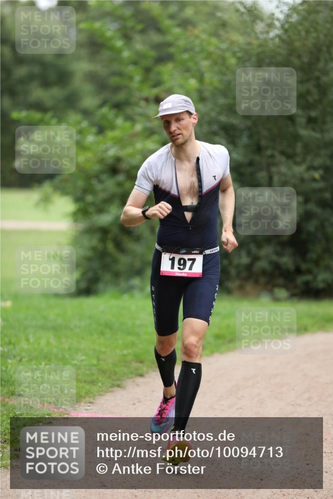 30.08.2026 - Elbe Triathlon Hamburg Antke Förster http://msf.ph/oto/10094713 30.08.2026 09:26:23 Laufen 197, 7 meine-sportfotos.de