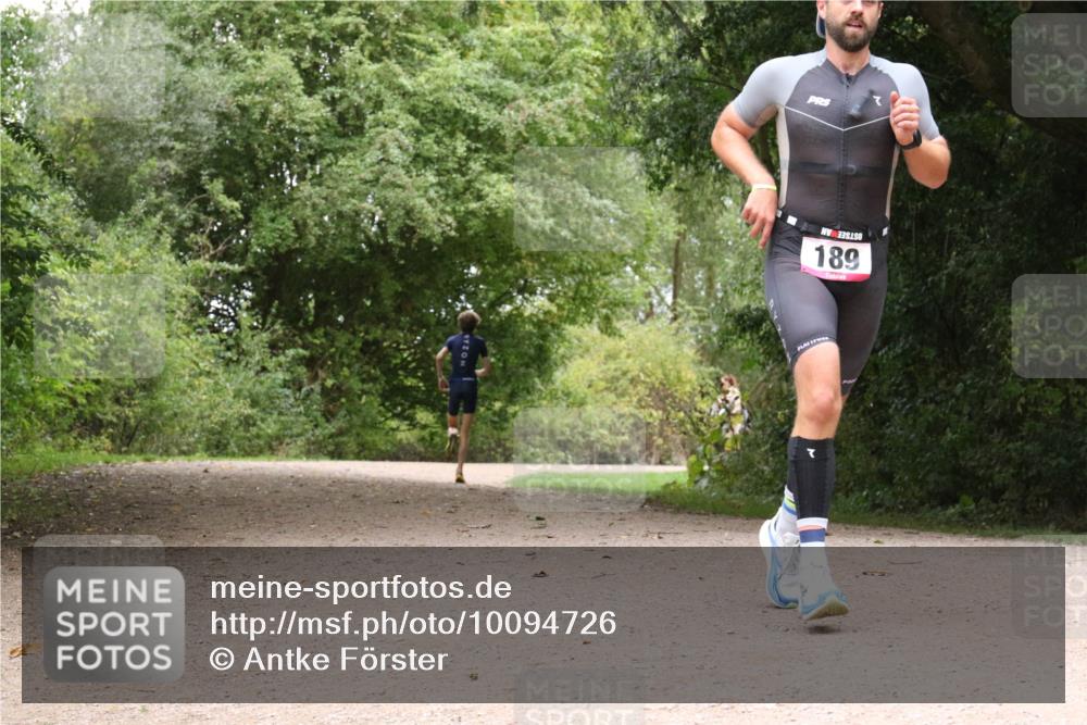 30.08.2026 - Elbe Triathlon Hamburg Antke Förster http://msf.ph/oto/10094726 30.08.2026 09:43:22 Laufen 189 meine-sportfotos.de