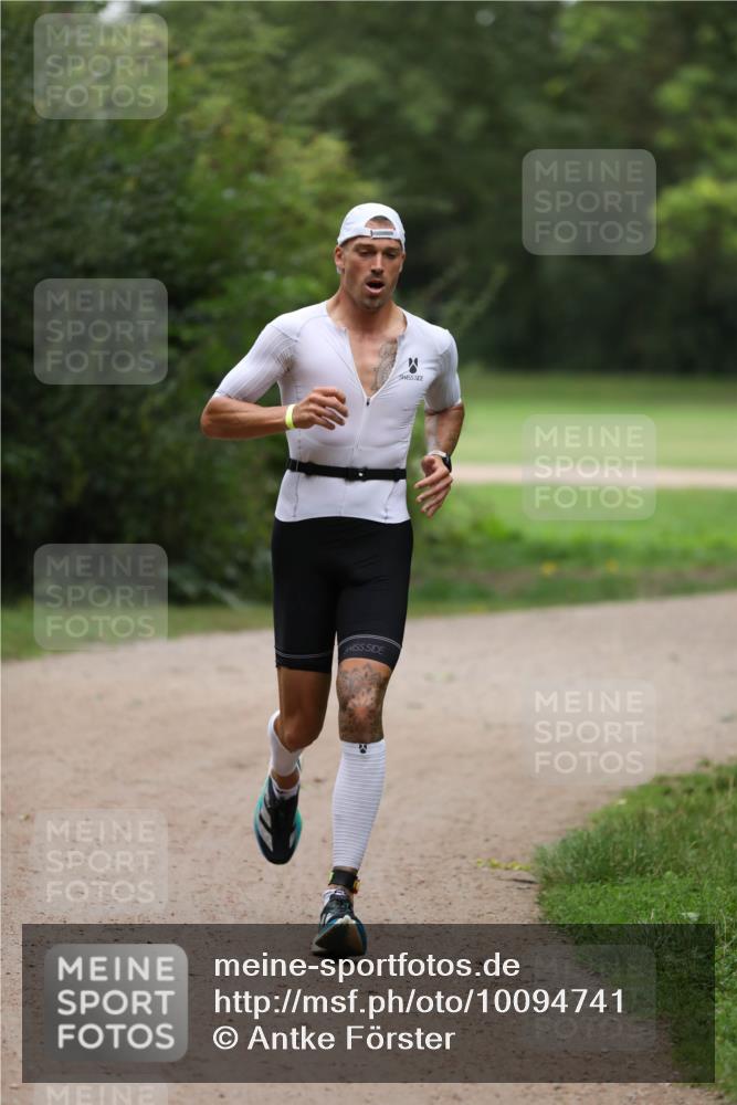 30.08.2026 - Elbe Triathlon Hamburg Antke Förster http://msf.ph/oto/10094741 30.08.2026 09:27:52 Laufen  meine-sportfotos.de