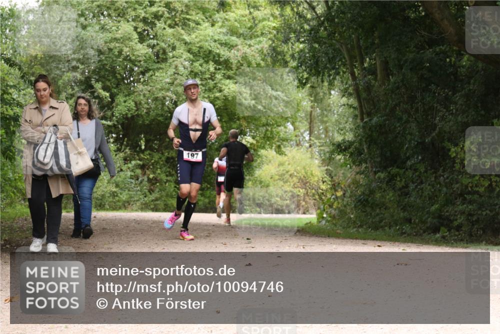 30.08.2026 - Elbe Triathlon Hamburg Antke Förster http://msf.ph/oto/10094746 30.08.2026 09:44:11 Laufen 197 meine-sportfotos.de