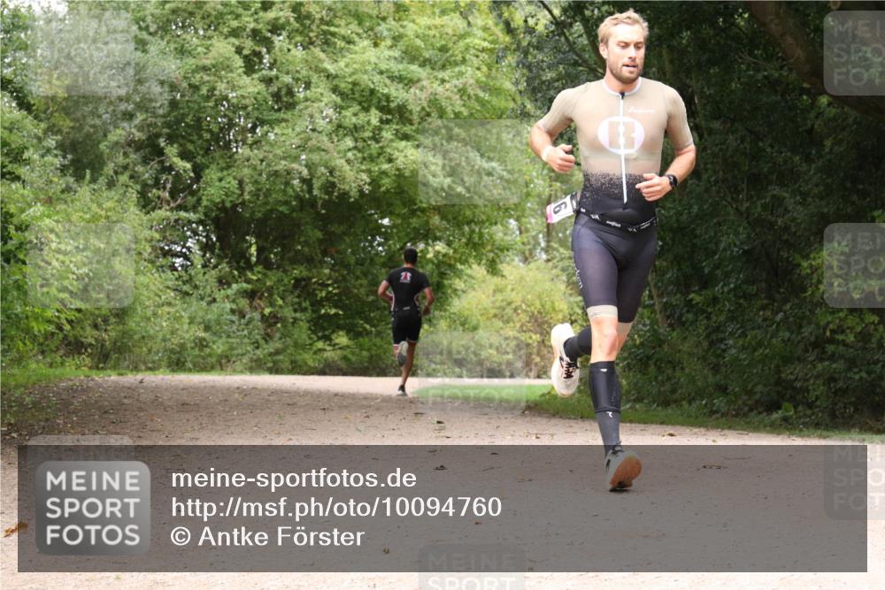 30.08.2026 - Elbe Triathlon Hamburg Antke Förster http://msf.ph/oto/10094760 30.08.2026 09:44:30 Laufen  meine-sportfotos.de