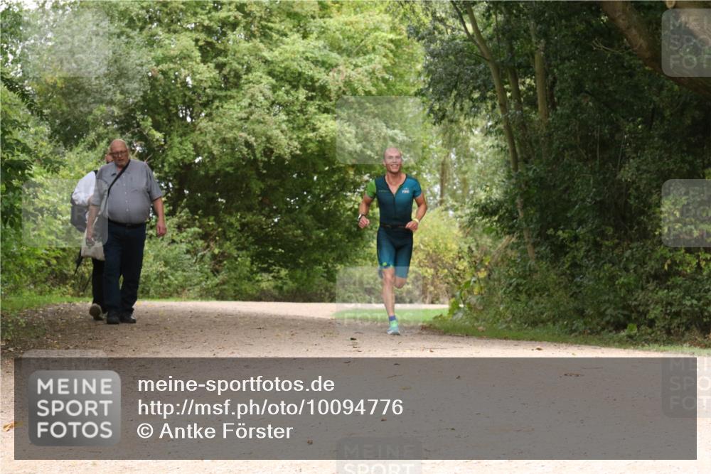 30.08.2026 - Elbe Triathlon Hamburg Antke Förster http://msf.ph/oto/10094776 30.08.2026 09:45:43 Laufen  meine-sportfotos.de