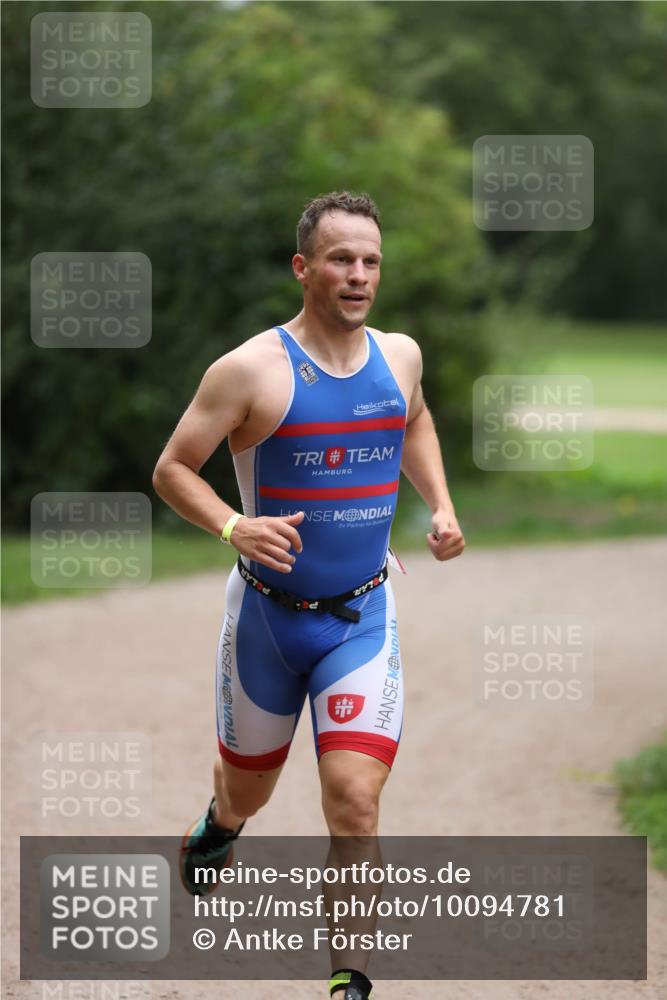 30.08.2026 - Elbe Triathlon Hamburg Antke Förster http://msf.ph/oto/10094781 30.08.2026 09:30:19 Laufen  meine-sportfotos.de