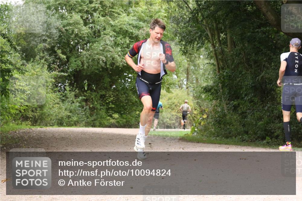 30.08.2026 - Elbe Triathlon Hamburg Antke Förster http://msf.ph/oto/10094824 30.08.2026 09:48:27 Laufen  meine-sportfotos.de
