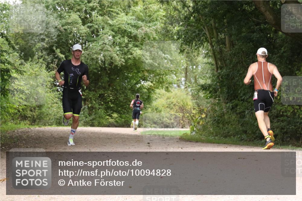 30.08.2026 - Elbe Triathlon Hamburg Antke Förster http://msf.ph/oto/10094828 30.08.2026 09:48:46 Laufen  meine-sportfotos.de