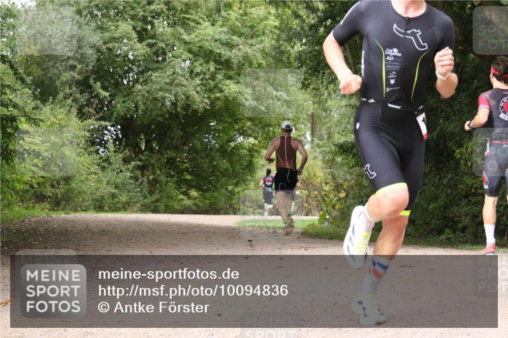 30.08.2026 - Elbe Triathlon Hamburg Antke Förster http://msf.ph/oto/10094836 30.08.2026 09:48:48 Laufen  meine-sportfotos.de
