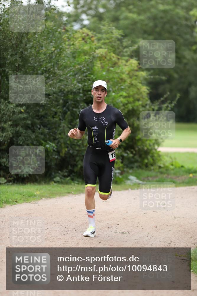 30.08.2026 - Elbe Triathlon Hamburg Antke Förster http://msf.ph/oto/10094843 30.08.2026 09:32:55 Laufen 18 meine-sportfotos.de