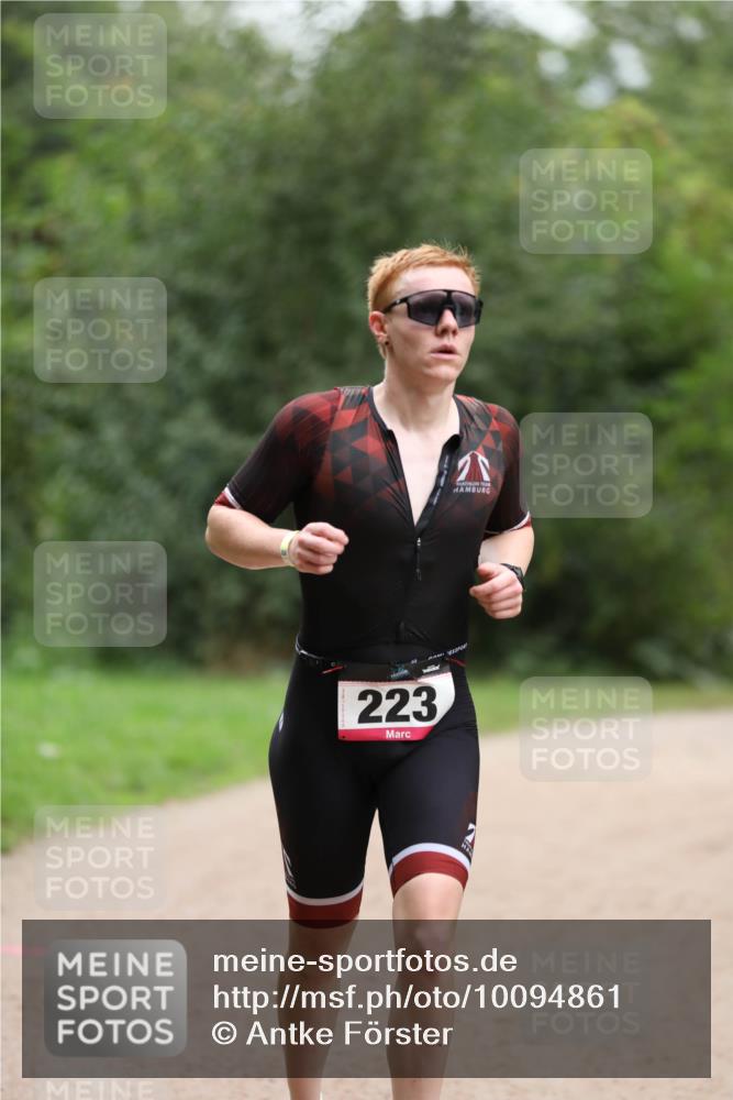 30.08.2026 - Elbe Triathlon Hamburg Antke Förster http://msf.ph/oto/10094861 30.08.2026 09:33:01 Laufen 223 meine-sportfotos.de