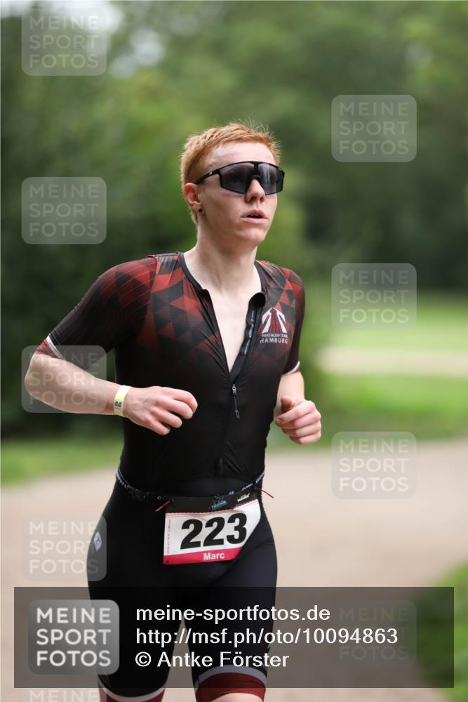 30.08.2026 - Elbe Triathlon Hamburg Antke Förster http://msf.ph/oto/10094863 30.08.2026 09:33:01 Laufen 223 meine-sportfotos.de