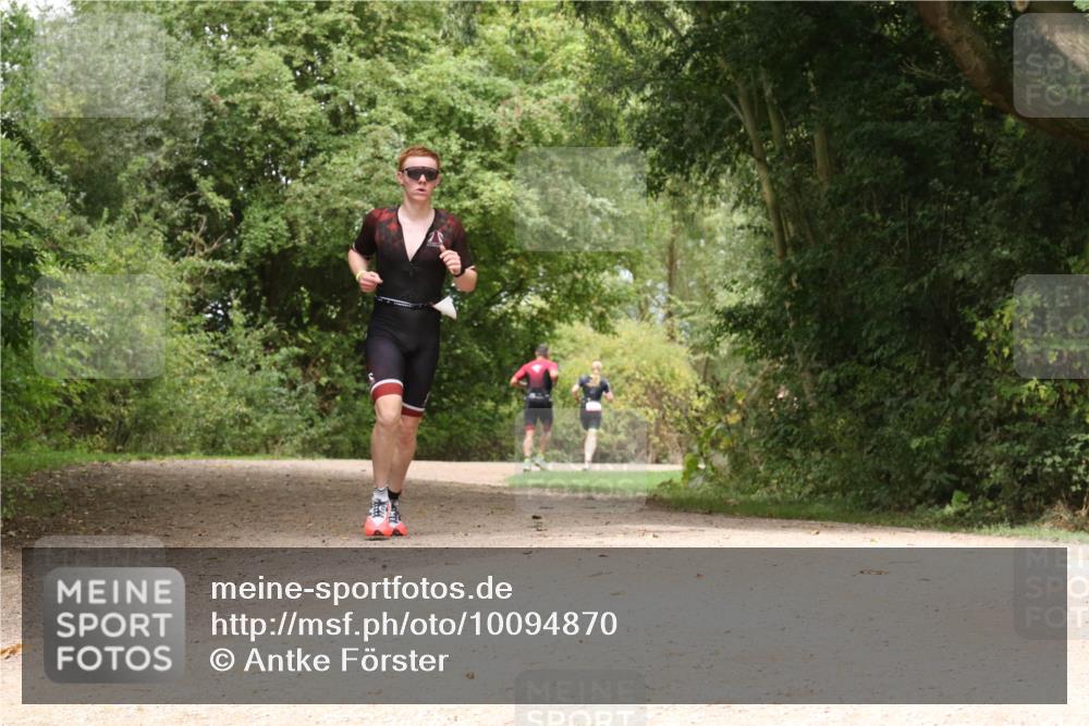 30.08.2026 - Elbe Triathlon Hamburg Antke Förster http://msf.ph/oto/10094870 30.08.2026 09:50:00 Laufen  meine-sportfotos.de
