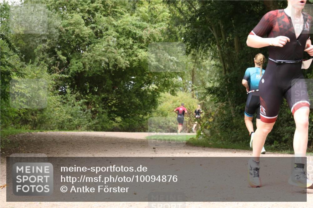 30.08.2026 - Elbe Triathlon Hamburg Antke Förster http://msf.ph/oto/10094876 30.08.2026 09:50:02 Laufen  meine-sportfotos.de