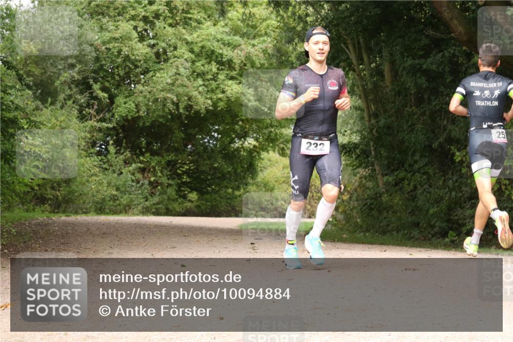 30.08.2026 - Elbe Triathlon Hamburg Antke Förster http://msf.ph/oto/10094884 30.08.2026 09:50:49 Laufen 232, 25 meine-sportfotos.de