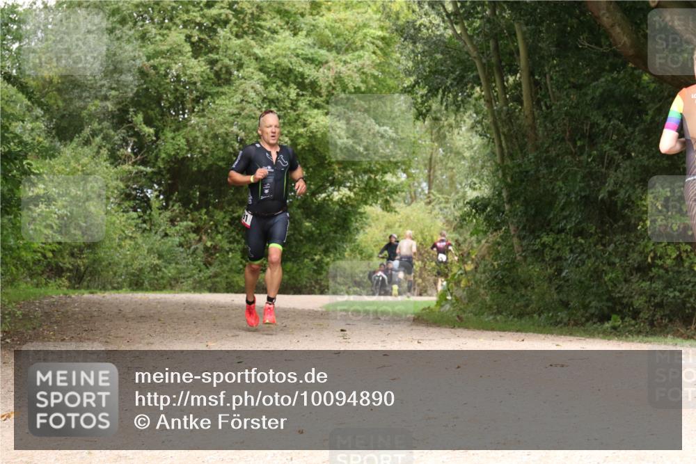 30.08.2026 - Elbe Triathlon Hamburg Antke Förster http://msf.ph/oto/10094890 30.08.2026 09:51:56 Laufen  meine-sportfotos.de