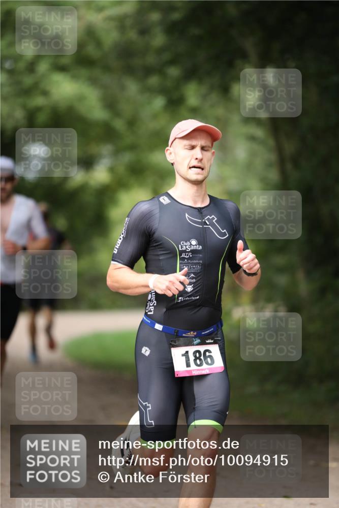 30.08.2026 - Elbe Triathlon Hamburg Antke Förster http://msf.ph/oto/10094915 30.08.2026 09:37:13 Laufen 186 meine-sportfotos.de