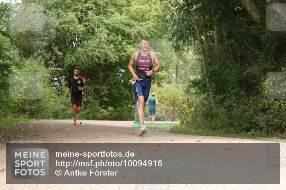 30.08.2026 - Elbe Triathlon Hamburg Antke Förster http://msf.ph/oto/10094916 30.08.2026 09:52:37 Laufen  meine-sportfotos.de