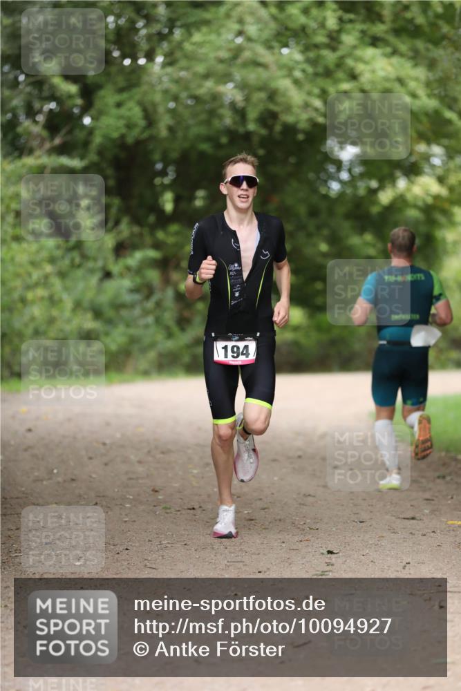 30.08.2026 - Elbe Triathlon Hamburg Antke Förster http://msf.ph/oto/10094927 30.08.2026 09:37:54 Laufen 194 meine-sportfotos.de