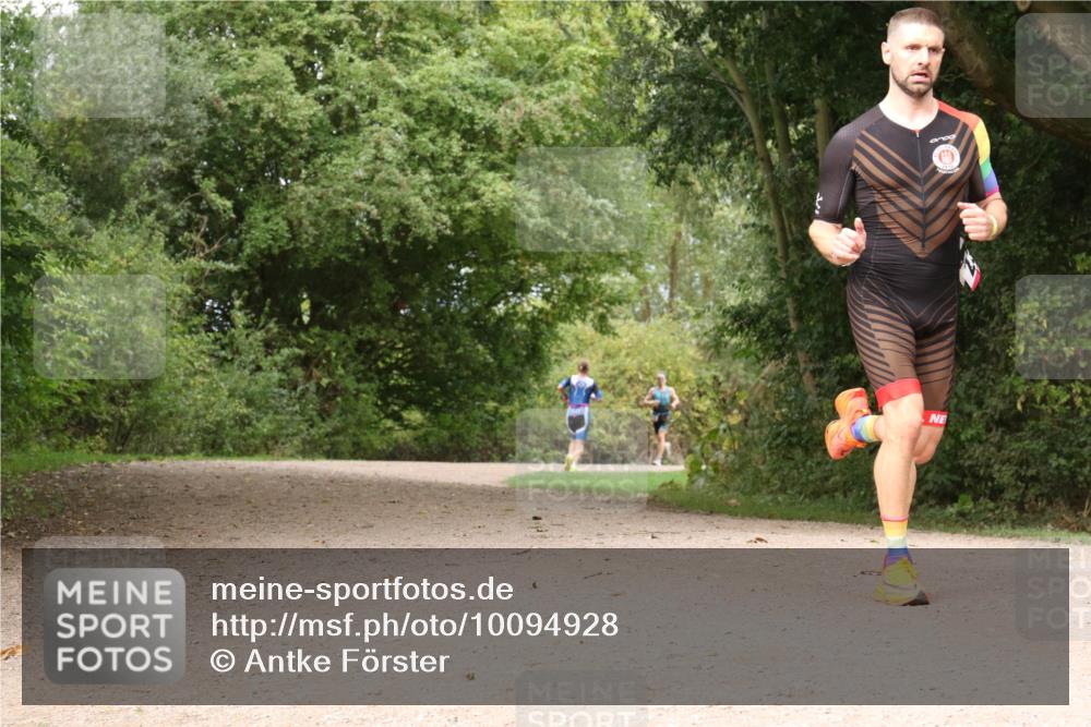 30.08.2026 - Elbe Triathlon Hamburg Antke Förster http://msf.ph/oto/10094928 30.08.2026 09:52:41 Laufen  meine-sportfotos.de