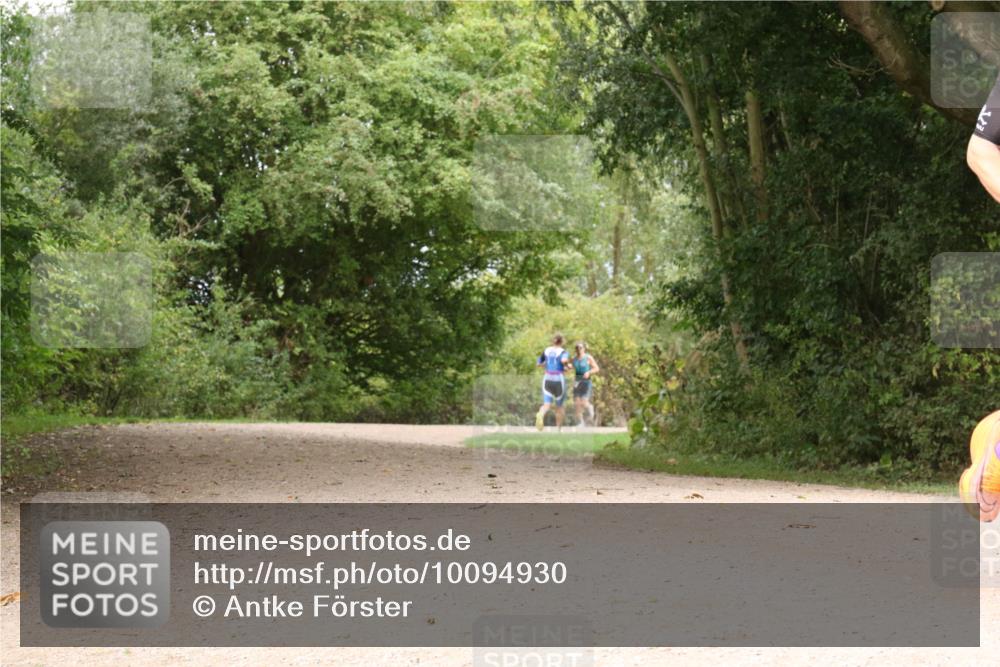 30.08.2026 - Elbe Triathlon Hamburg Antke Förster http://msf.ph/oto/10094930 30.08.2026 09:52:42 Laufen  meine-sportfotos.de