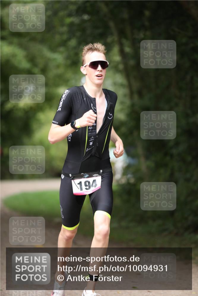 30.08.2026 - Elbe Triathlon Hamburg Antke Förster http://msf.ph/oto/10094931 30.08.2026 09:37:56 Laufen 194 meine-sportfotos.de
