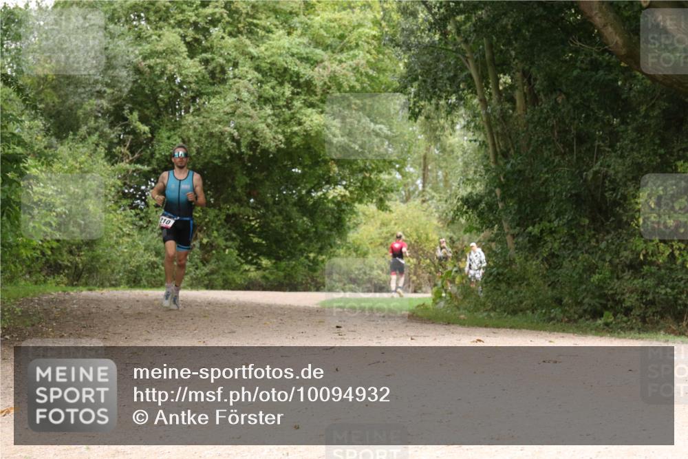30.08.2026 - Elbe Triathlon Hamburg Antke Förster http://msf.ph/oto/10094932 30.08.2026 09:52:54 Laufen 10 meine-sportfotos.de
