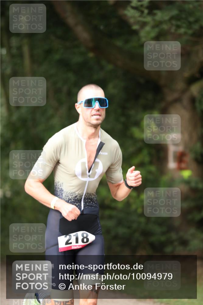 30.08.2026 - Elbe Triathlon Hamburg Antke Förster http://msf.ph/oto/10094979 30.08.2026 09:40:14 Laufen 218 meine-sportfotos.de