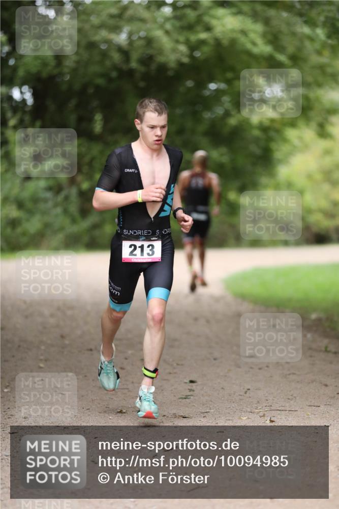 30.08.2026 - Elbe Triathlon Hamburg Antke Förster http://msf.ph/oto/10094985 30.08.2026 09:41:18 Laufen 213 meine-sportfotos.de