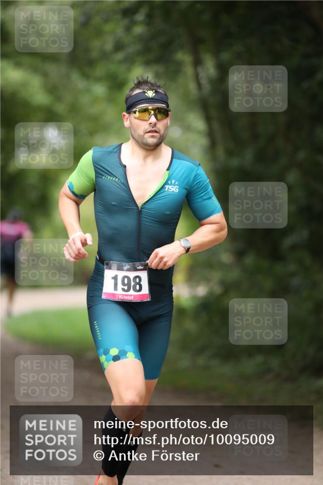 30.08.2026 - Elbe Triathlon Hamburg Antke Förster http://msf.ph/oto/10095009 30.08.2026 09:42:23 Laufen 198 meine-sportfotos.de