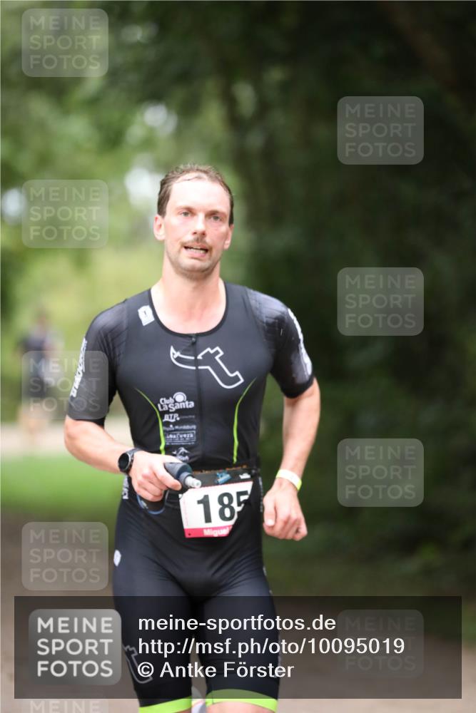 30.08.2026 - Elbe Triathlon Hamburg Antke Förster http://msf.ph/oto/10095019 30.08.2026 09:42:52 Laufen 185 meine-sportfotos.de