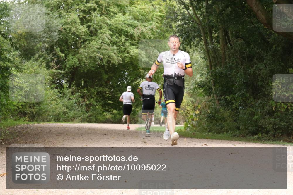 30.08.2026 - Elbe Triathlon Hamburg Antke Förster http://msf.ph/oto/10095022 30.08.2026 09:55:40 Laufen  meine-sportfotos.de