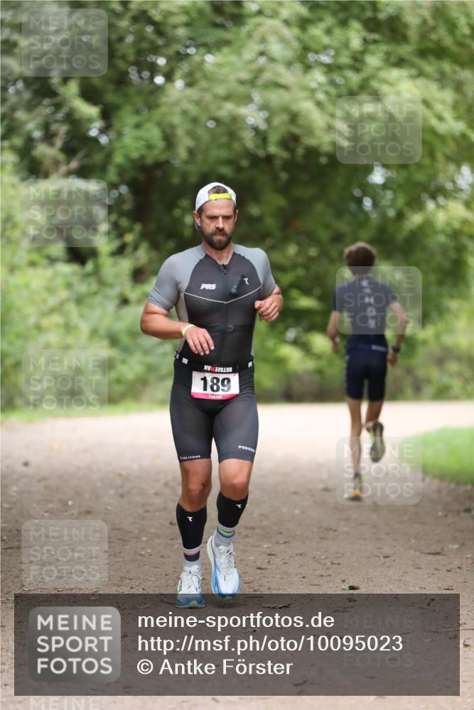 30.08.2026 - Elbe Triathlon Hamburg Antke Förster http://msf.ph/oto/10095023 30.08.2026 09:43:20 Laufen 189 meine-sportfotos.de