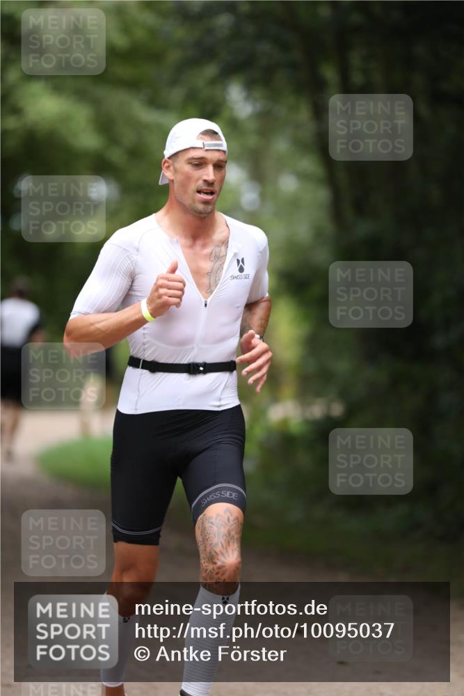 30.08.2026 - Elbe Triathlon Hamburg Antke Förster http://msf.ph/oto/10095037 30.08.2026 09:43:40 Laufen  meine-sportfotos.de