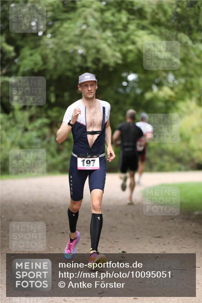 30.08.2026 - Elbe Triathlon Hamburg Antke Förster http://msf.ph/oto/10095051 30.08.2026 09:44:11 Laufen 197, 1 meine-sportfotos.de