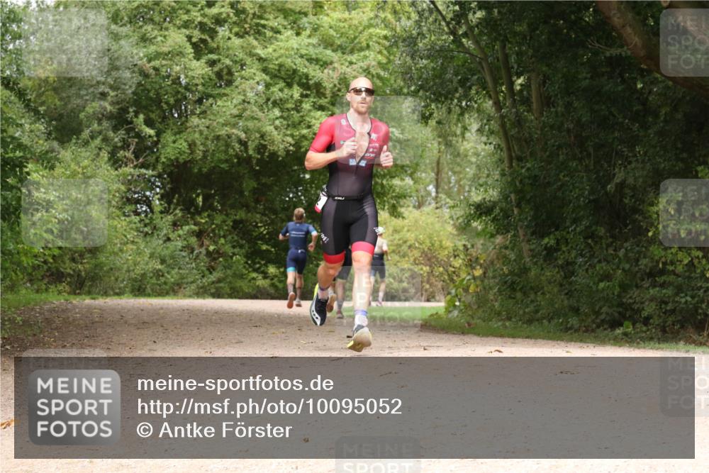 30.08.2026 - Elbe Triathlon Hamburg Antke Förster http://msf.ph/oto/10095052 30.08.2026 09:56:08 Laufen  meine-sportfotos.de