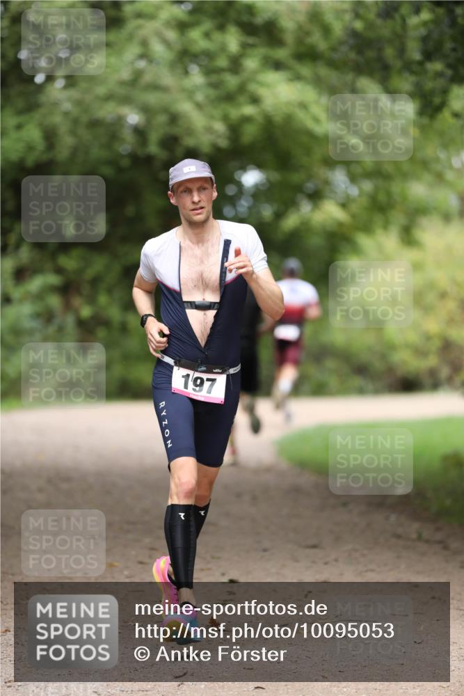 30.08.2026 - Elbe Triathlon Hamburg Antke Förster http://msf.ph/oto/10095053 30.08.2026 09:44:11 Laufen 197 meine-sportfotos.de