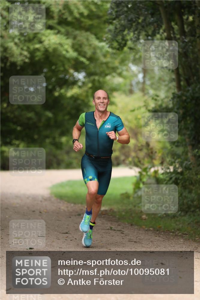 30.08.2026 - Elbe Triathlon Hamburg Antke Förster http://msf.ph/oto/10095081 30.08.2026 09:45:44 Laufen  meine-sportfotos.de
